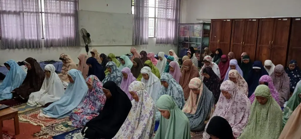 Pesantren Ramadhan 1445 H di SMP Negeri 8 Banjarbaru: Pengalaman Unik